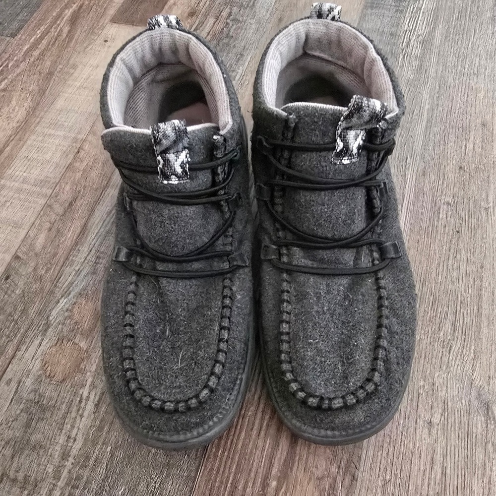 Hey Dude Reyes Boot Women 11 Black Charcoal Wool Blend Mid Top Moc Toe Shoes